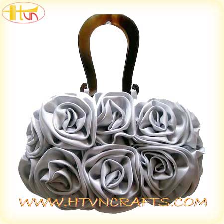 Túi hoa hồng quấn